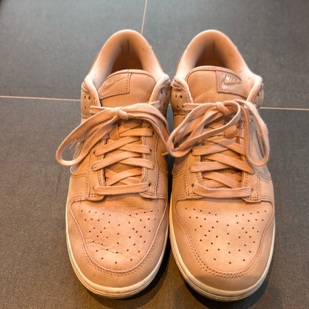 Women’s Nikes
